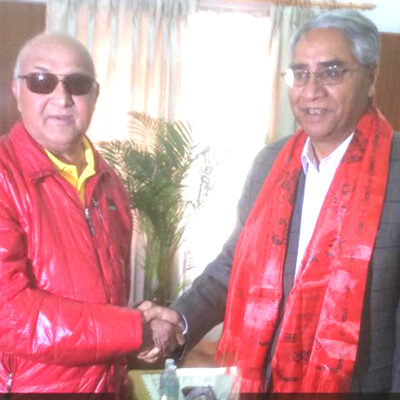 प्रधानमन्त्री ओली र कांग्रेस सभापति देउवाबीच भेटवार्ता