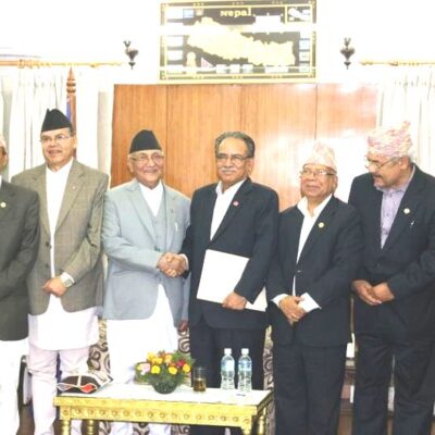 सरकार जोगाउन एमाले र एमाओवादीबीच नौबुँदे सहमति