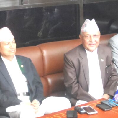 संविधान संशोधनको माग गर्नेहरु हामीलाई भन्न आएका छैनन्ः ओली
