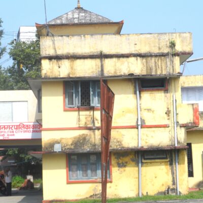 कैलालीको आधादर्जन नगरपालिका प्रमुख विहिन, सेवाग्राही सास्तीमा