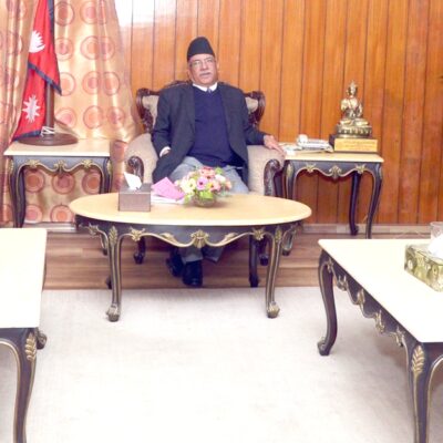 प्रधानमन्त्री प्रचण्डको आग्रह, ‘यस पटक एमालेले मलाई साथ दिनुपर्यो’