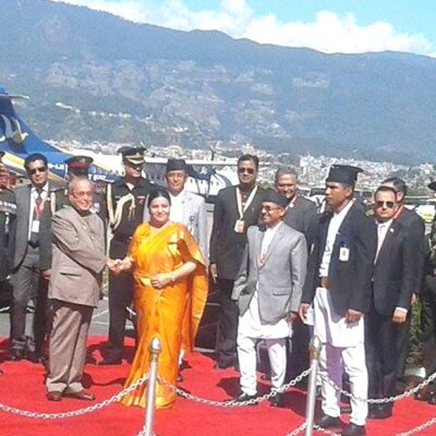 भारतीय राष्ट्रपति मुखर्जीको भव्य स्वागत, १९ सम्म नेपालमा