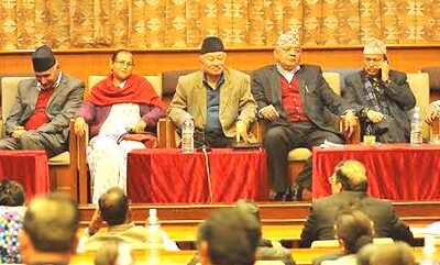 संशोधन प्रस्ताव विरुद्ध एमालेले सदन, सडक र कानूनी लडाई लड्ने