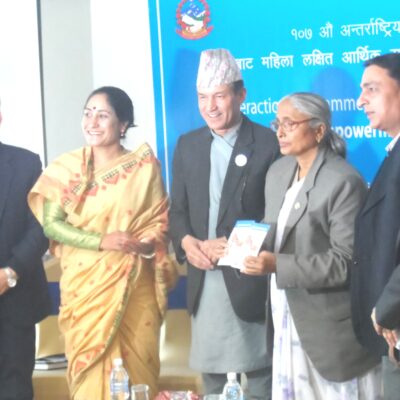 थारुभाषा सहित महिला अधिकारका चार पुस्तिकाको लोकार्पण