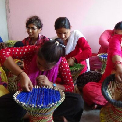 सीप सिकेर आत्मनिर्भर हुँदैछन् बाँकेका महिला दिदीवहिनीहरु