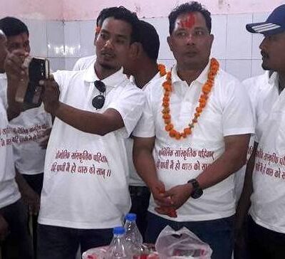 वाम गठबन्धन र कांग्रेसलाई हराउँदै भारी मतले रेशम चौधरी विजयी