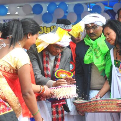 थारुको माग नयाँ संविधानले सुनिश्चित गरेको छः प्रधानमन्त्री देउवा