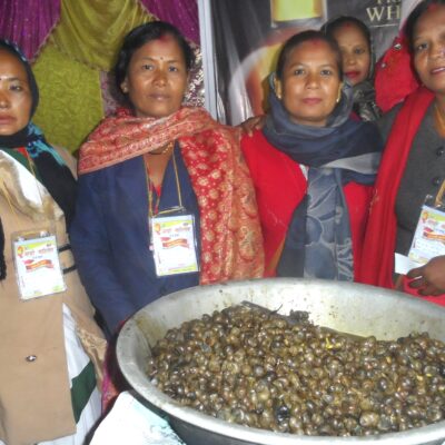 थारु संस्कृतिको प्रवर्दन गर्न झुम्का बजारमा महिलाले चलाए माघी महोत्सव