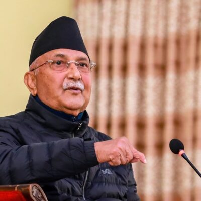 आम निर्वाचनको तयारीमा केन्द्रित हुन प्रधानमन्त्री ओलीको सबैमा आव्हान