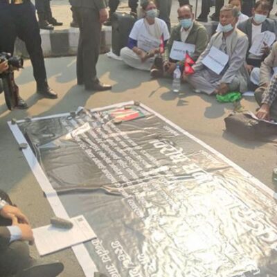 थाकसलाई गृहमन्त्रीको आग्रह ‘वार्ताद्वारा समस्याको समाधान खोजौं’