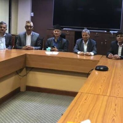 एमाले कार्यदलबीच १० बुँदे सहमति, एकतावद्धरुपले अघि बढ्ने प्रतिवद्धता