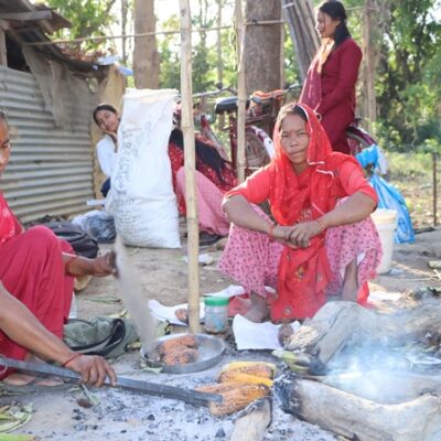 हरियो मकै पोलेर घरपरिवारको जीविका चलाउँदै पूर्व उपमेयर शुबरानी चौधरी